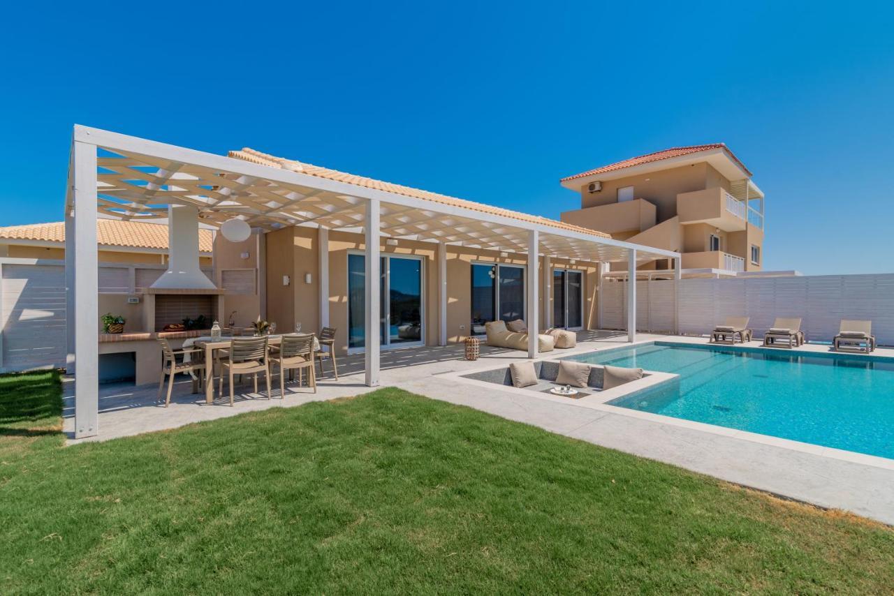 Spartakos Luxury Villa 2 Koukounariá Kültér fotó